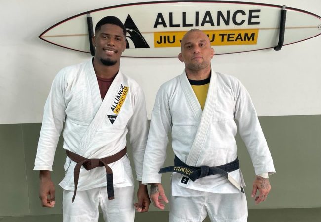 Como fluir para as costas no Jiu-Jitsu, na aula na Alliance Rio