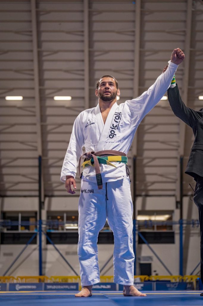 Mundial de Jiu-Jitsu 2023: Rayron Gracie fatura absoluto na faixa