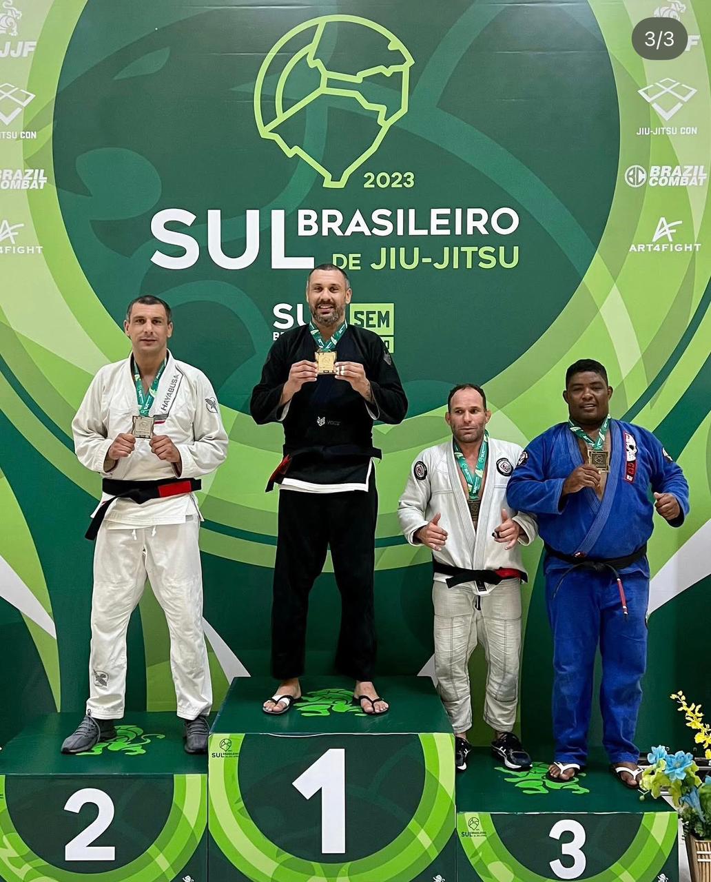 Diogo Oliveira voltou a vencer no Sul-Brasileiro da CBJJ
