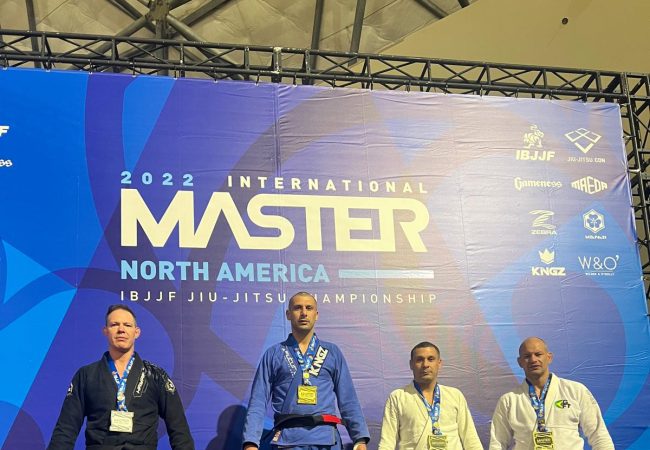 Felipe Souza conquista título no peso e garante prata no absoluto no Master North America IBJJF 2022